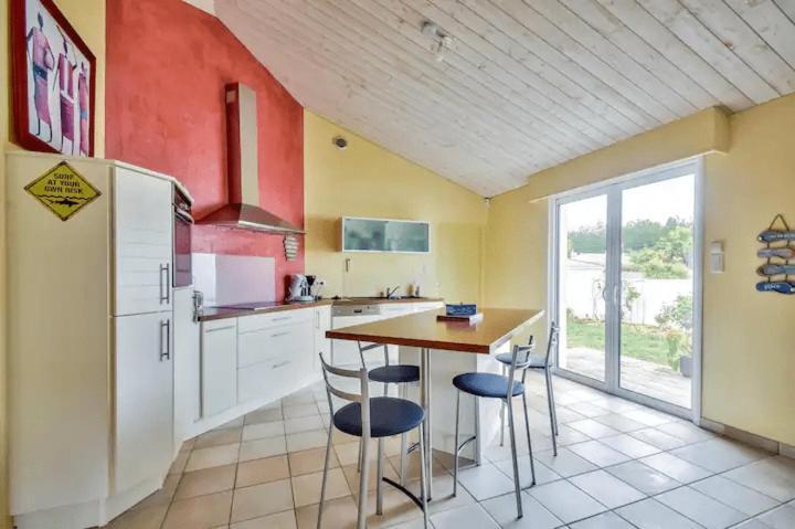 Belle Maison Familiale Pour Un Sejour A Bretignolles エクステリア 写真